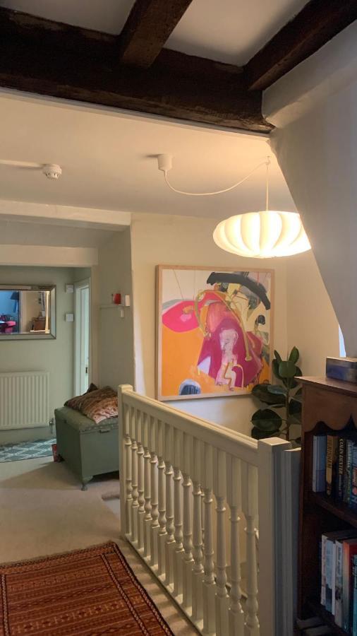The Totnes Guest House. Upstairs At Zappa'S Dış mekan fotoğraf
